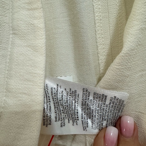 BCBG NEW YORK
Women's Wide-Leg Sleeveless Jumpsuit - Picture 3 of 3